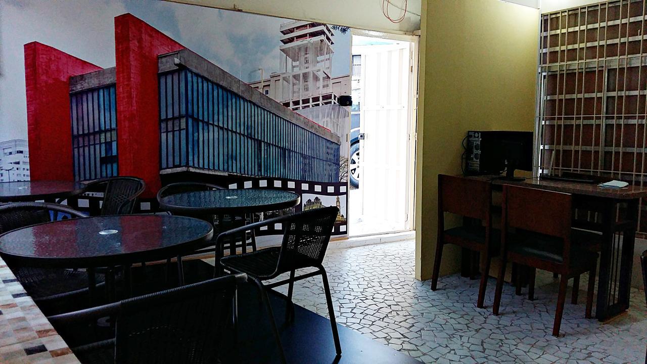 Yellow House Hostel Internacional เซาเปาโล ภายนอก รูปภาพ