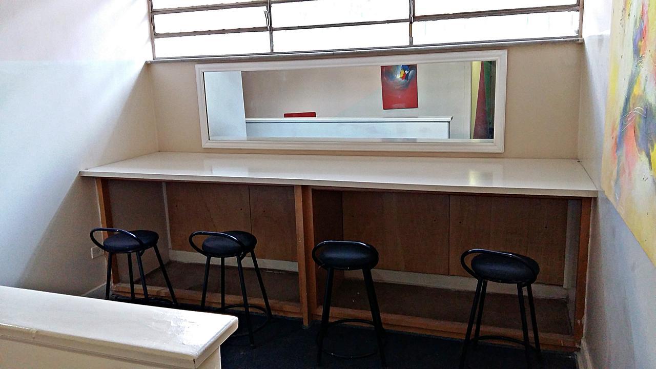 Yellow House Hostel Internacional เซาเปาโล ภายนอก รูปภาพ